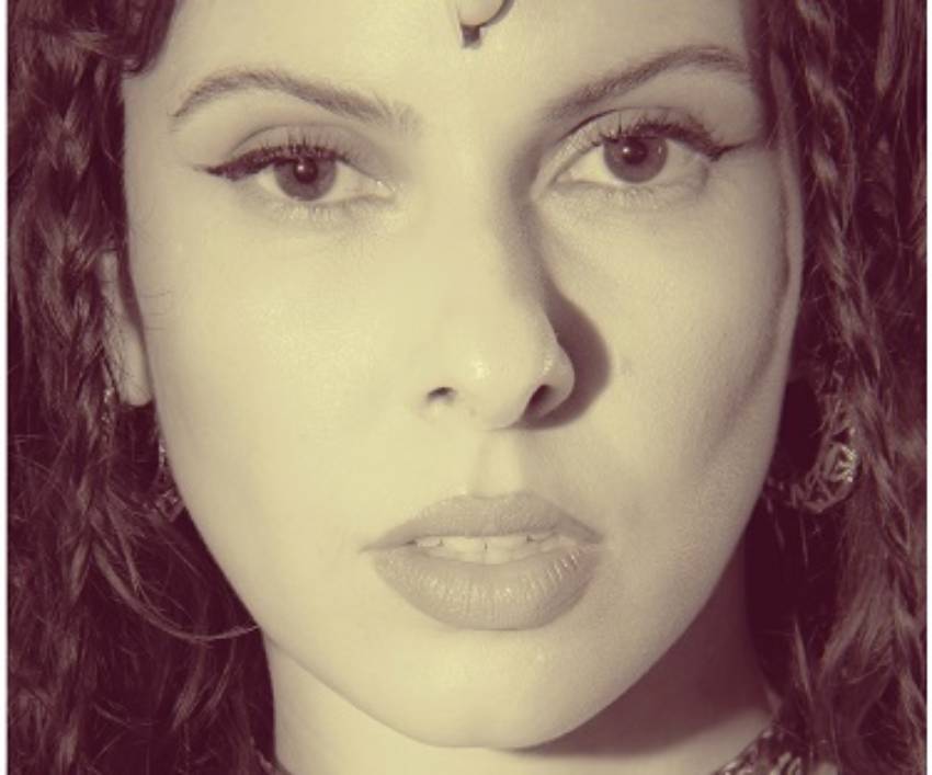 Daíra lança “Nada de Se Matar ou Morrer de Amor” produzido por Zeca Baleiro